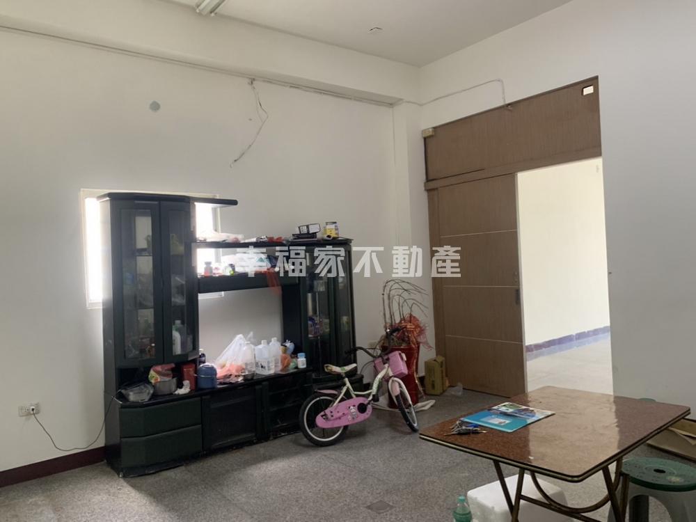 (租)麻豆信義路晶靓店面1樓