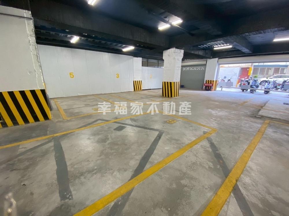 成功路興南大廈樓店