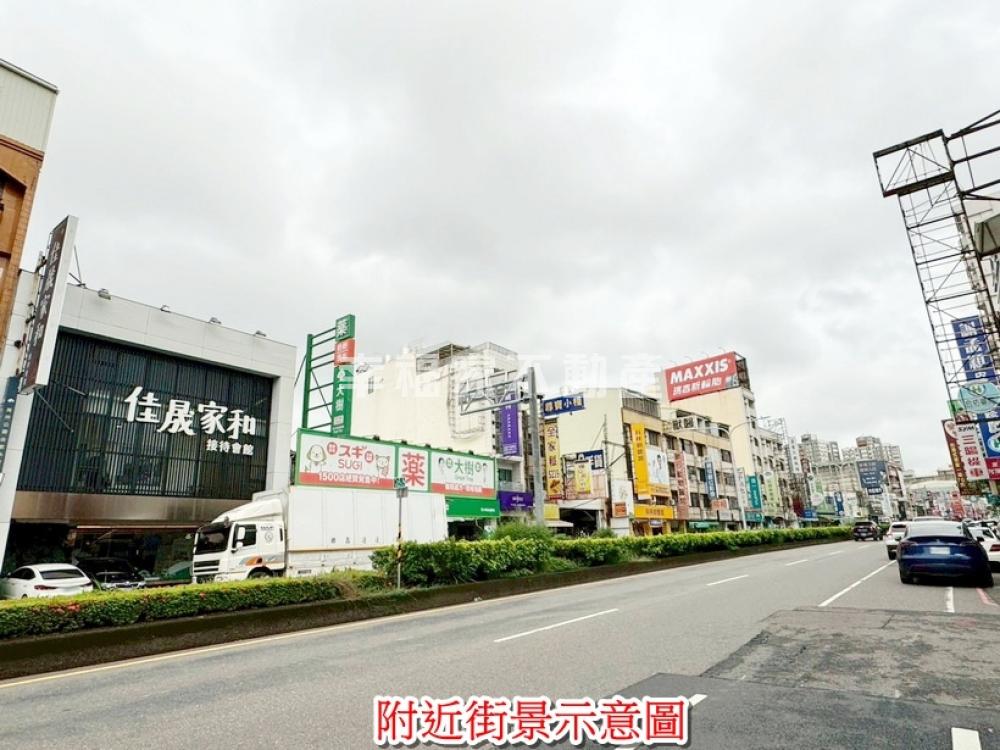 (租)正中華路大面寬百坪店面