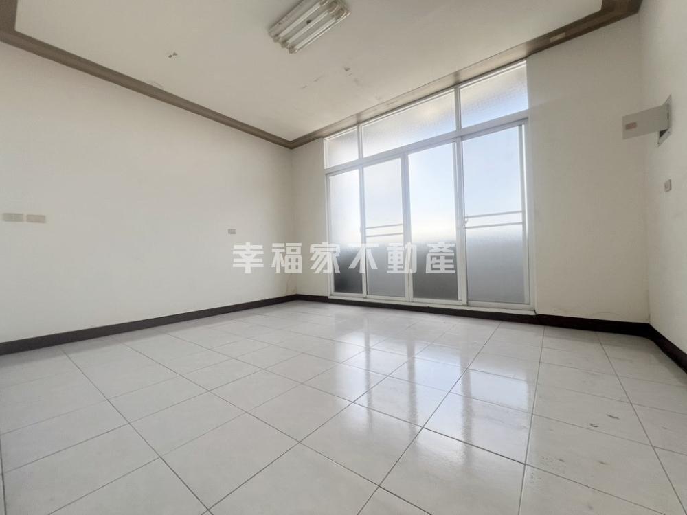 台江文化中心123買地送屋