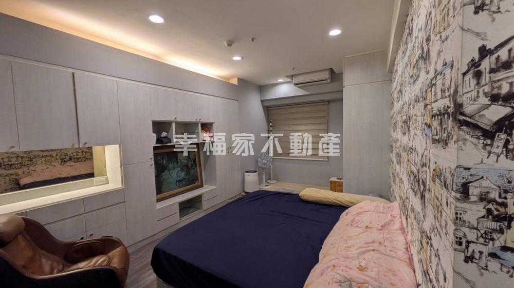 近成大世紀之門三房
