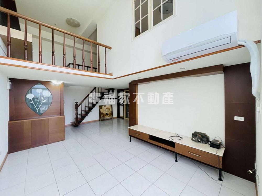 行情價-高岡屋高樓景觀。樓中樓三房