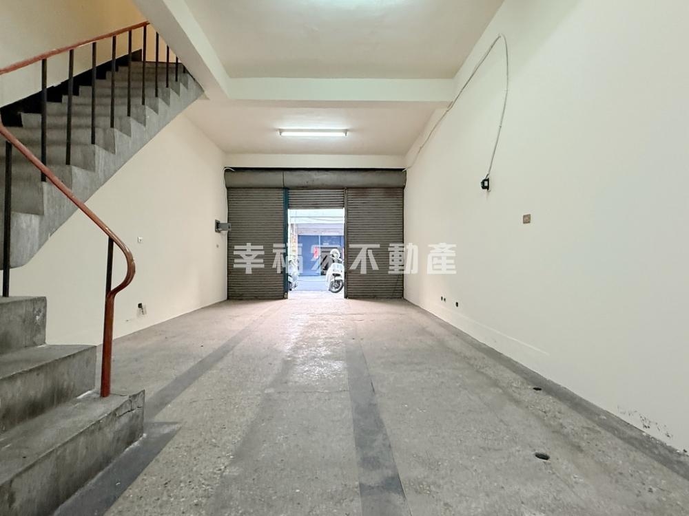 國安大地坪臨路透天