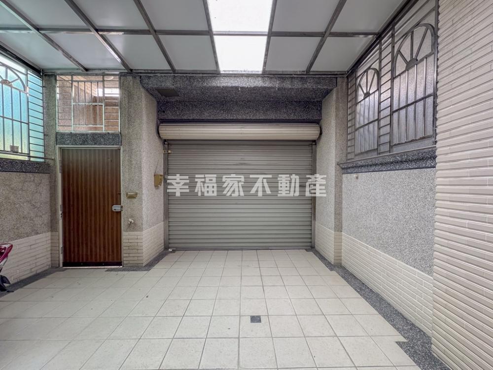 日光緩緩近交流道傳統車墅