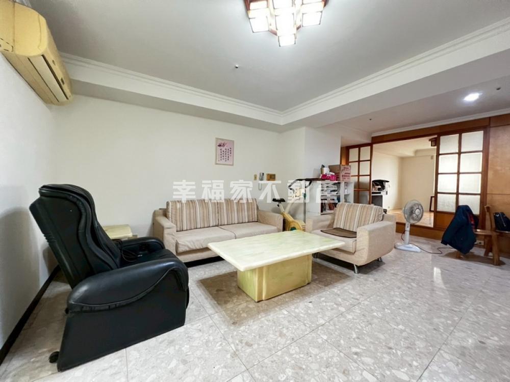 🍎北區皇龍景觀四房車位🍎