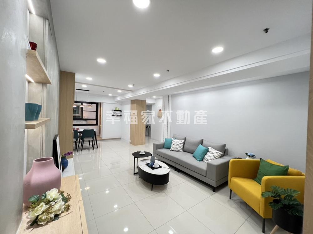 東區-鄉城大鎮整新4房車位