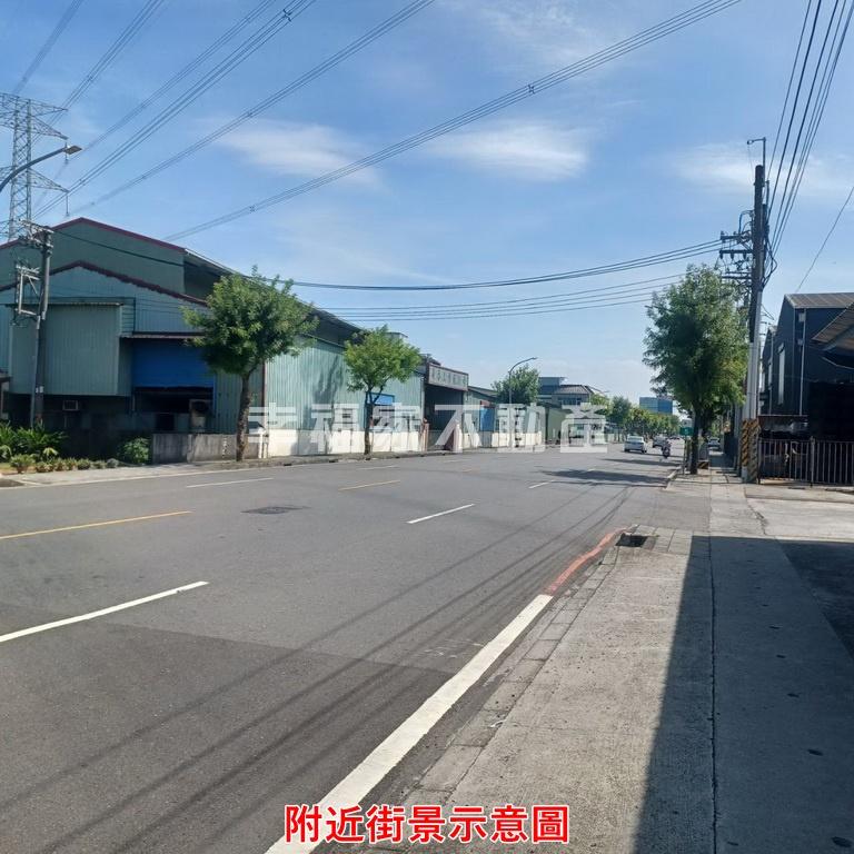 路竹復興路旁一般農