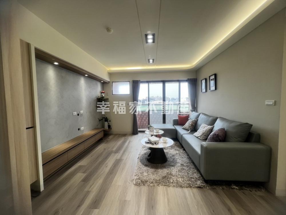 崇德整新靚三房租平面車位