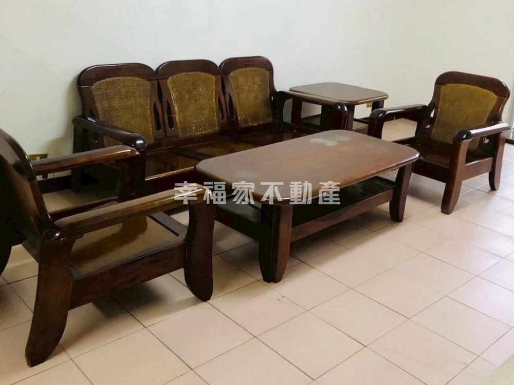 東區近夢時代滿租健身寓