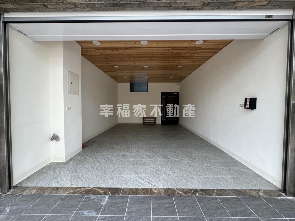 北區四套房精美傳統車墅