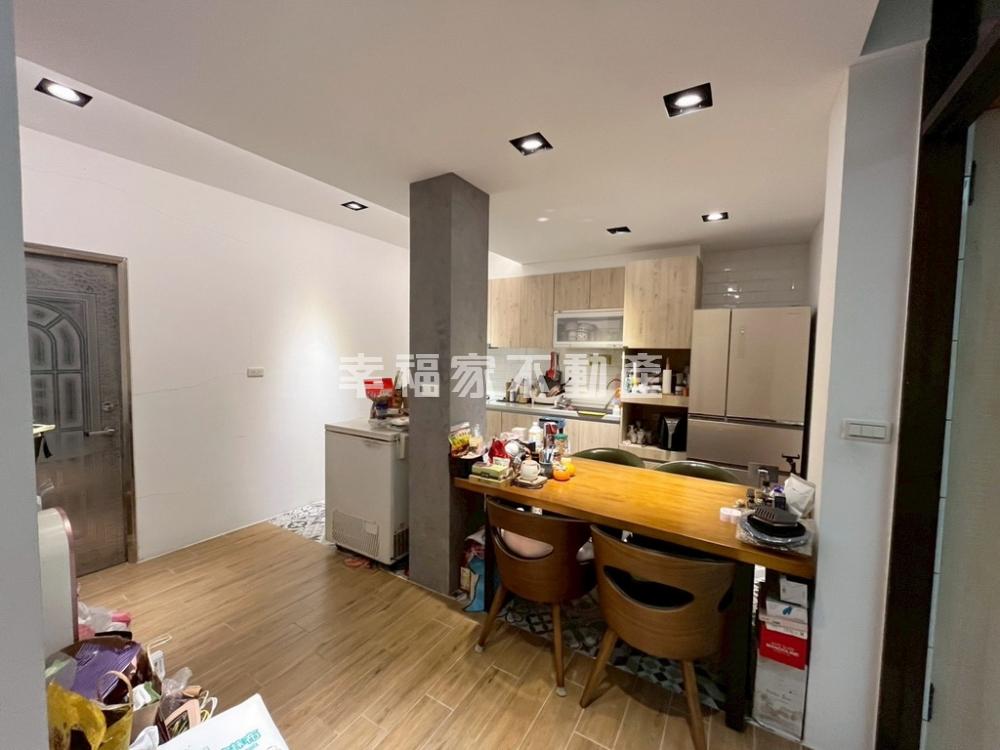 安富街大地坪超值透天