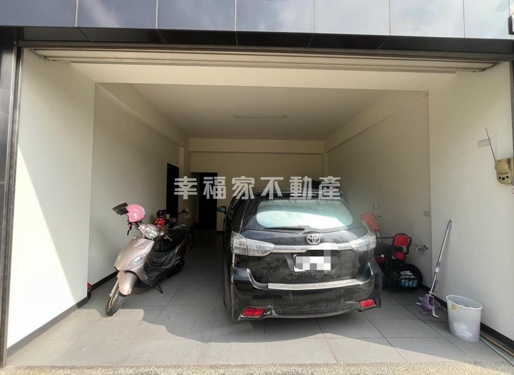安南區大地坪雙車墅