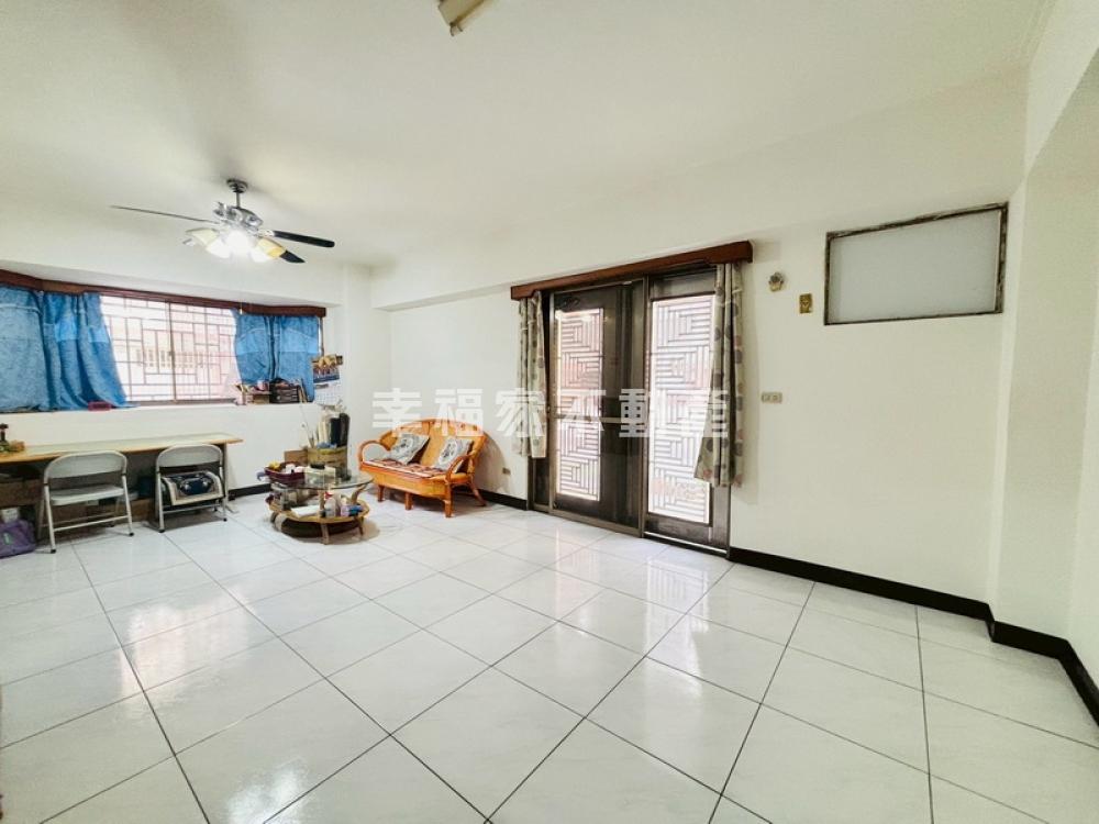 唐邦一樓大空間三房屋