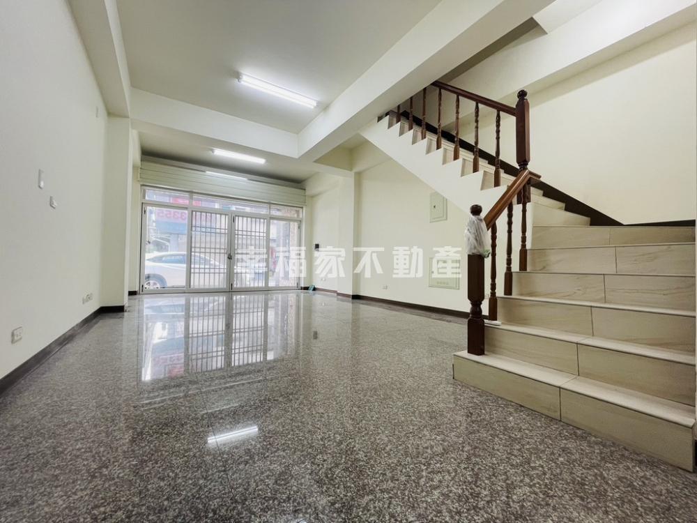 復國商圈輕屋齡五套房店住｜幸福家