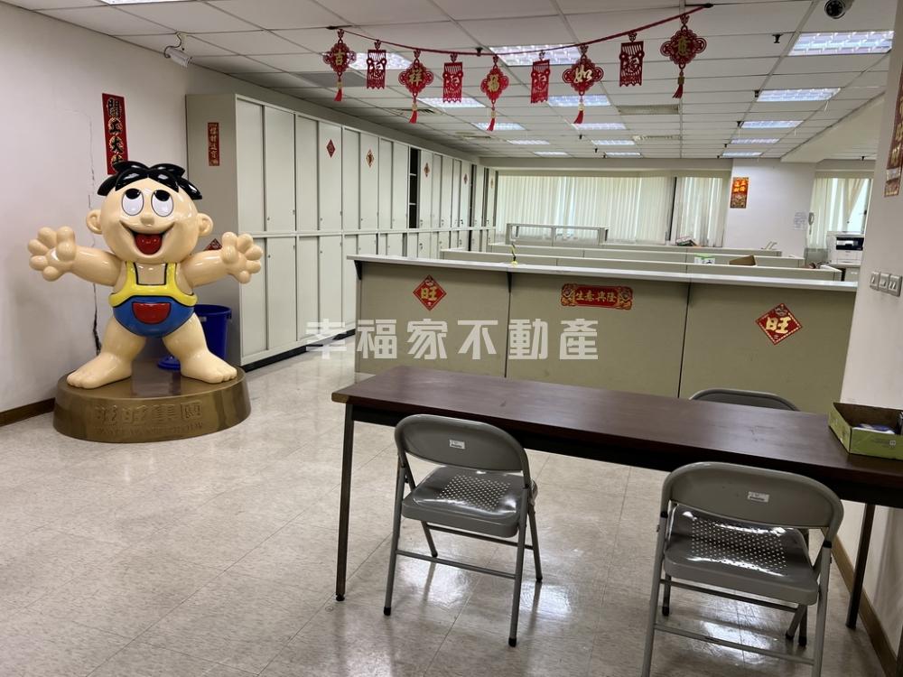 (租)中華世貿大樓辦公室