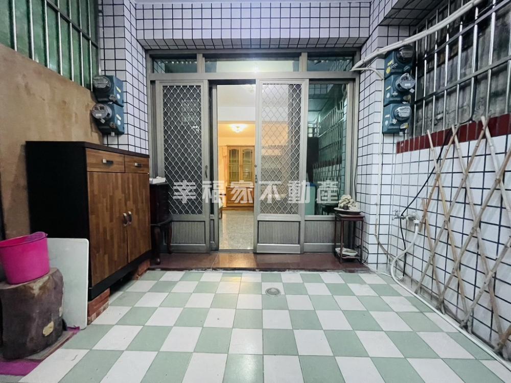 東區精華地段一樓美寓