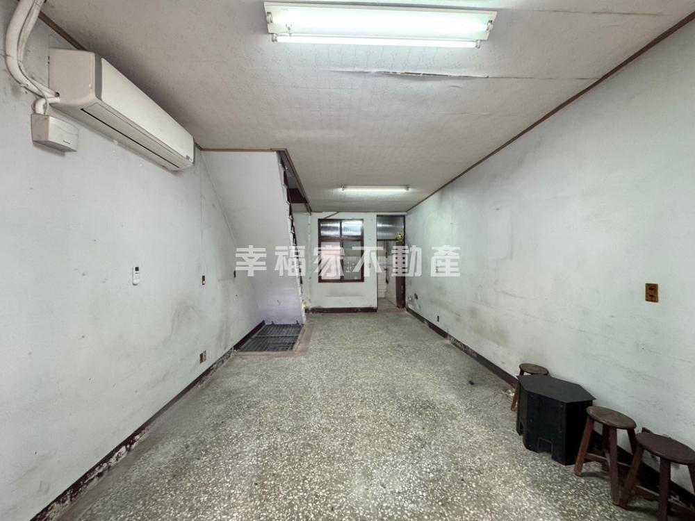 忠義路近新光三越透天店住