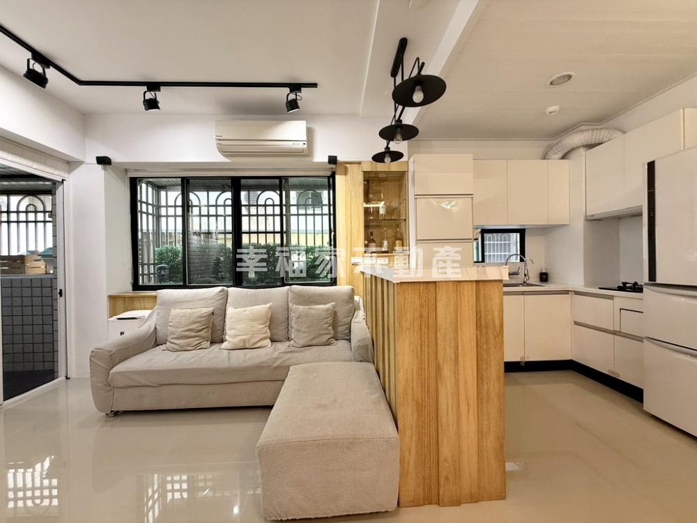 安平輕工業風2+1房平車宅