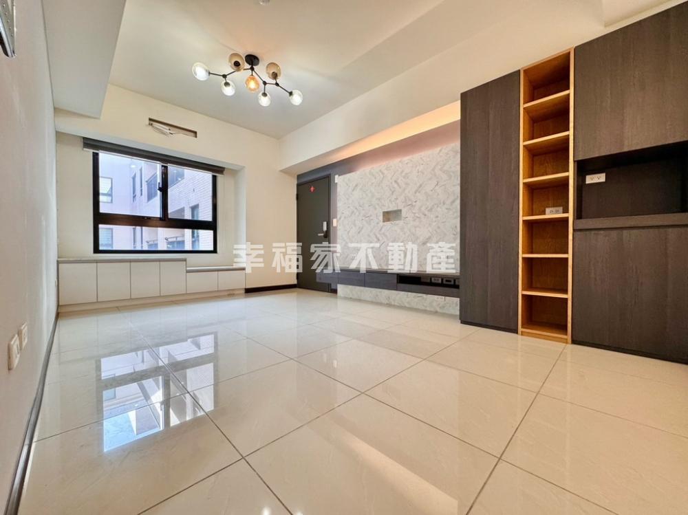 水交社好美麗輕裝潢三房平車