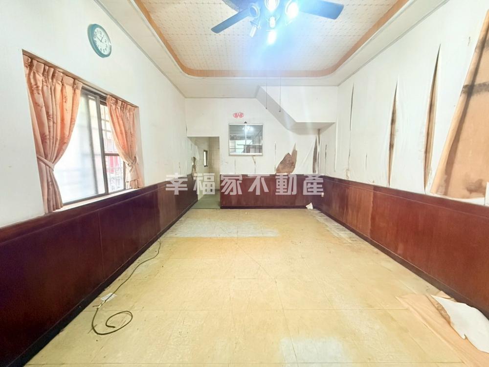 東區醜萌老宅等待改造潛力屋
