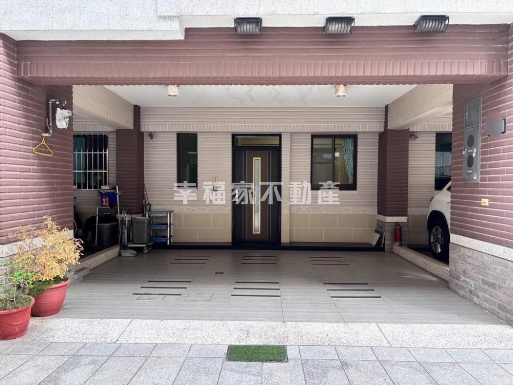 虎尾寮大面寬朝南雙車墅