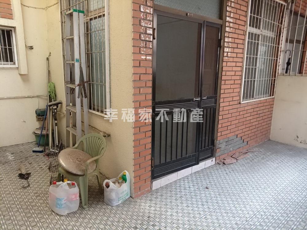 實踐街透天厝