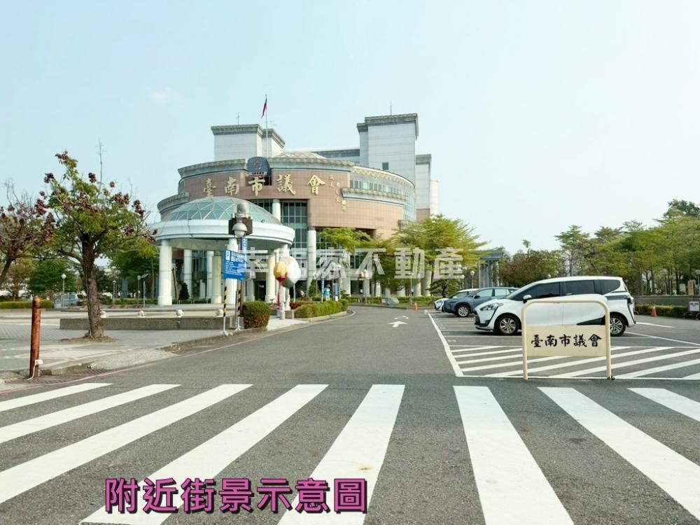 五期經典天井朝南電梯店住