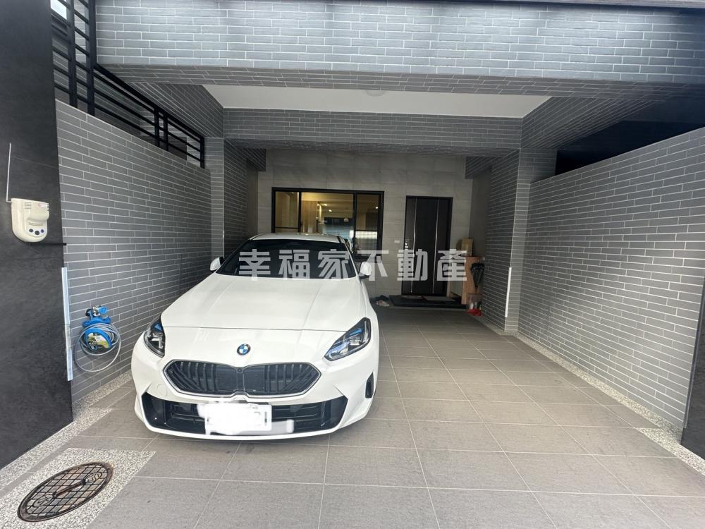 麻豆麻善大橋旁傳統雙車墅