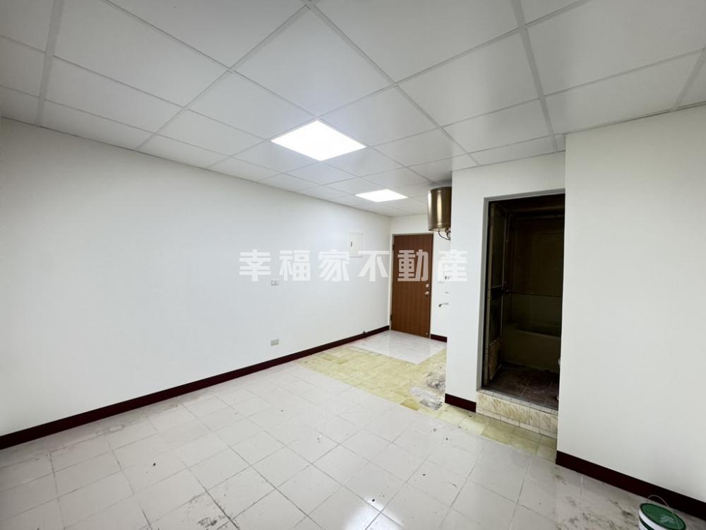 佳里國賓大樓套房