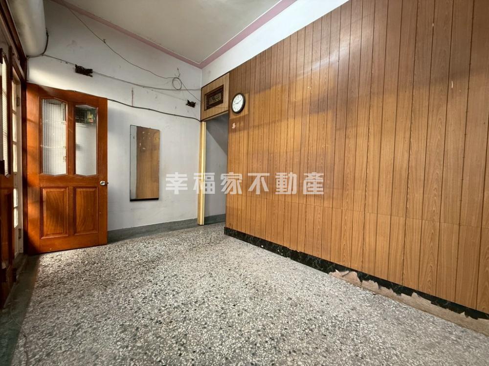 巷弄懷舊時光低總價靜巷透天