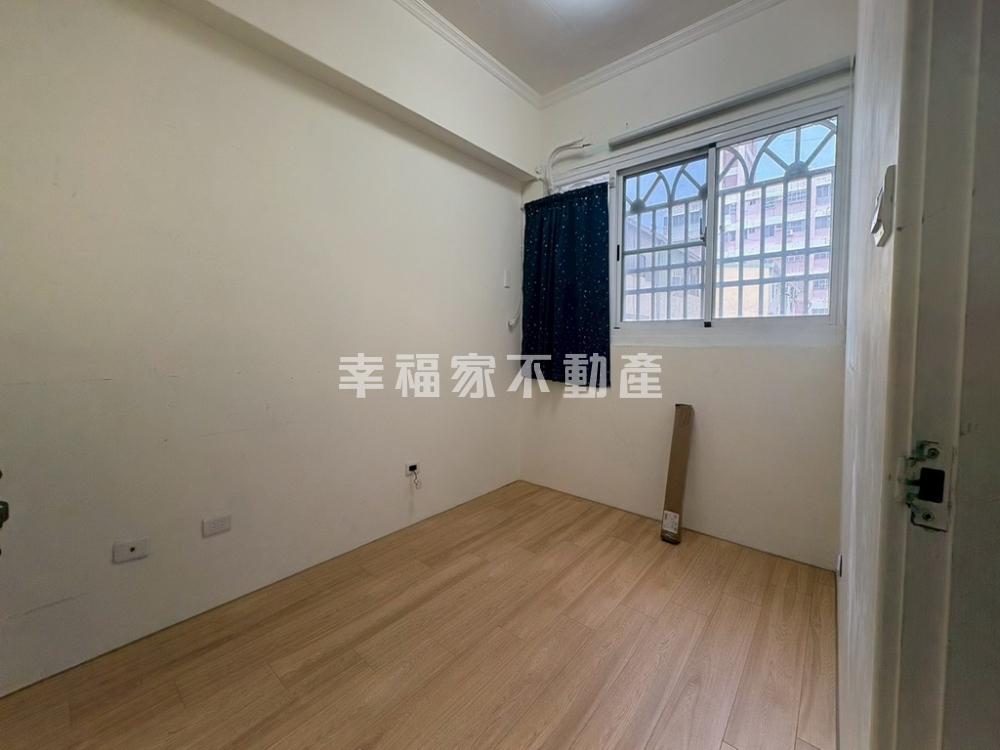 美美的西勢國小旁大三房