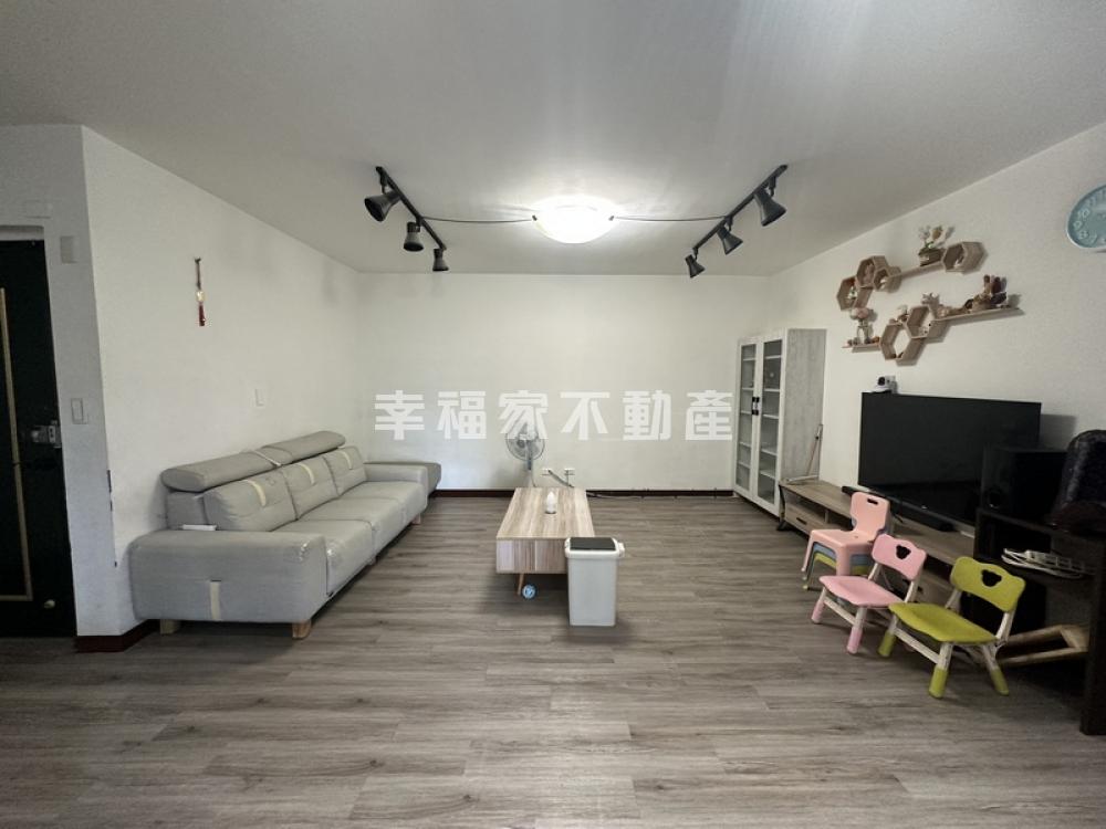 御品天厦四房美宅