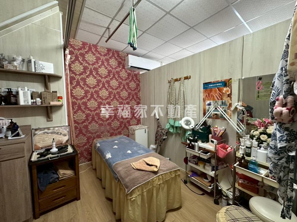 裕民金店住
