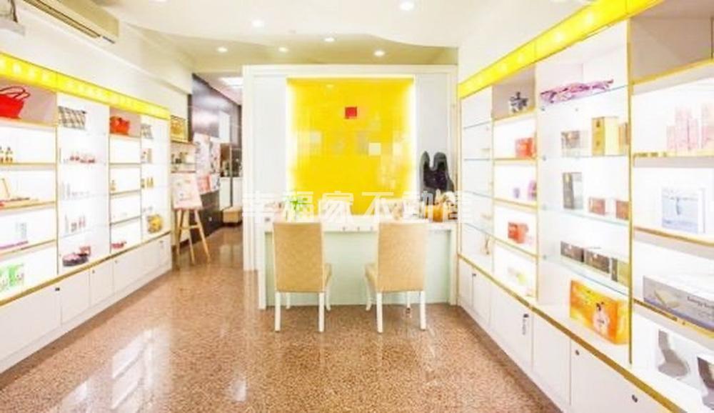 安平-華平路電梯店住