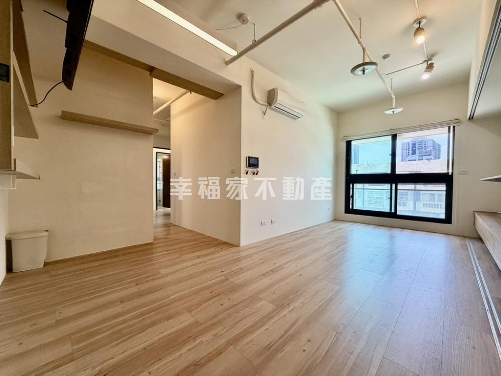 幸福宜居湖美麗暖光三房