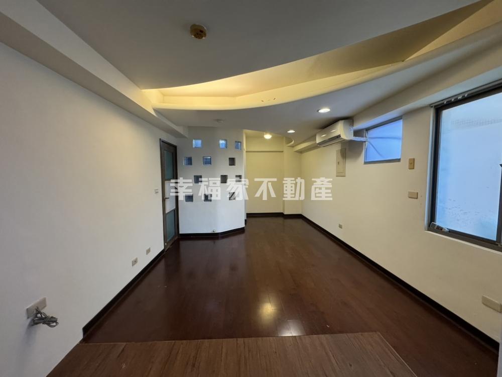 建興學區四面採光4房車位