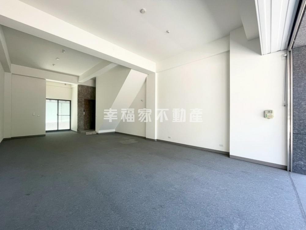 (租)安平整棟黃金店面