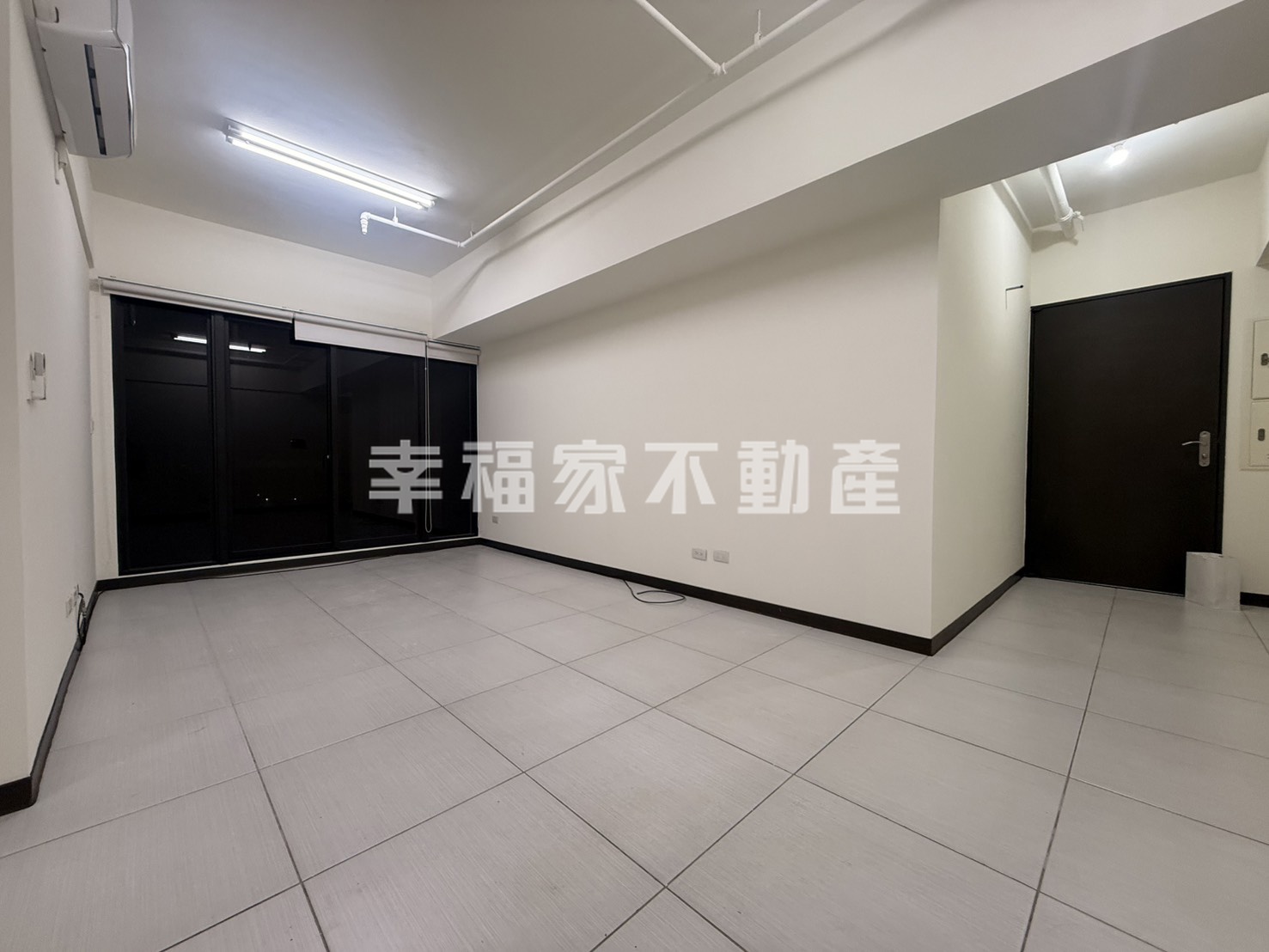 成大城景觀三房平車