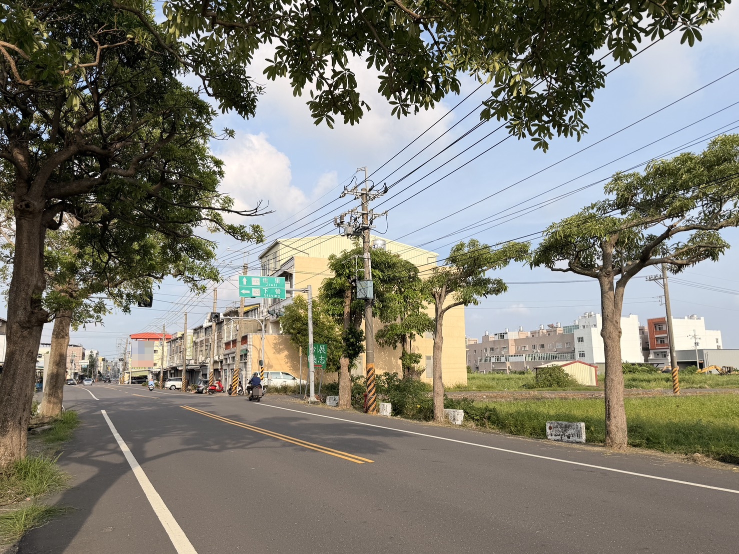 佳里雙面臨路美建地