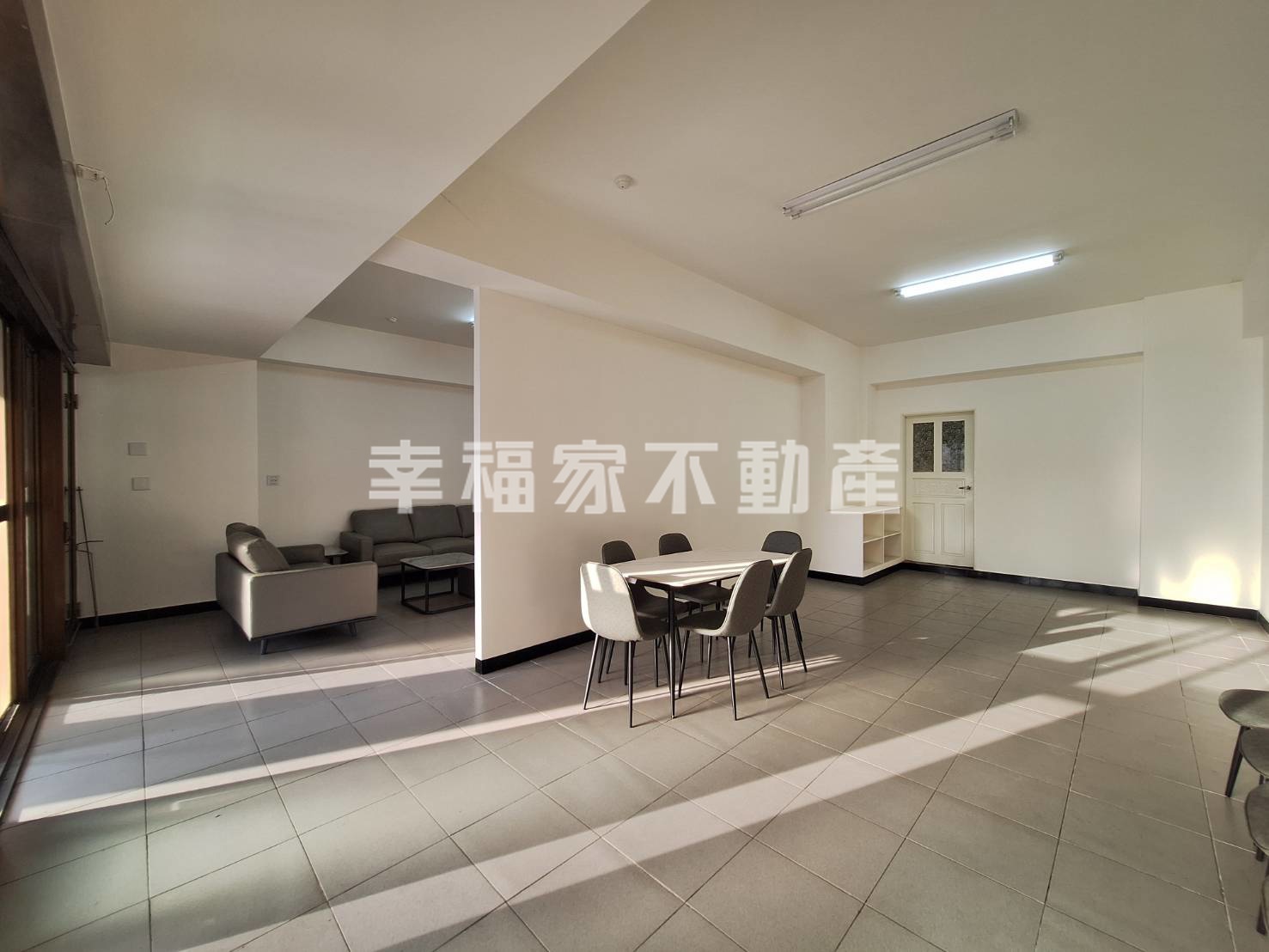 泰瑞四街大面寬樓店+平車