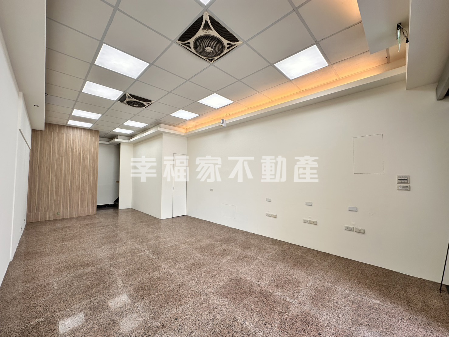 有間補習班旺旺店面