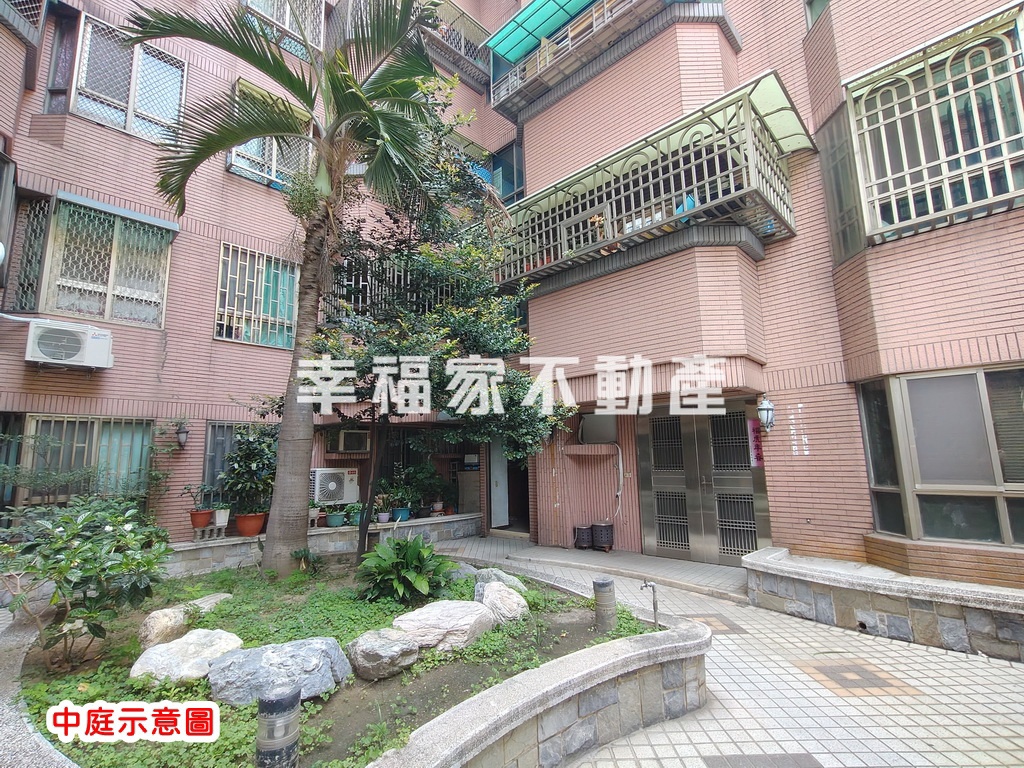 龍埔街一樓三房有車位華廈