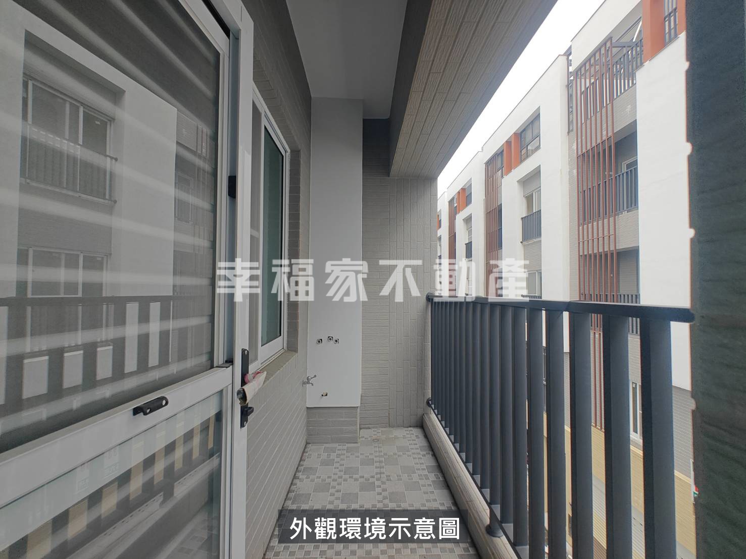 麻豆20米路大面寬電梯車墅