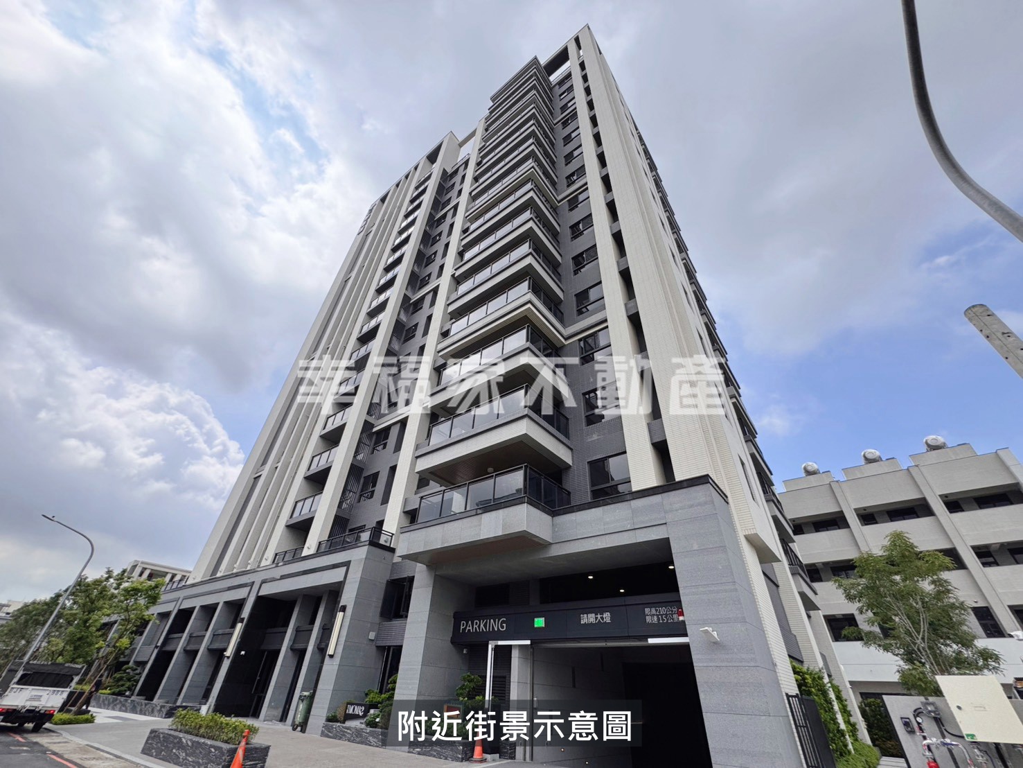 🌻小港【艾美MOMA2】高樓景觀2房+平車🌻