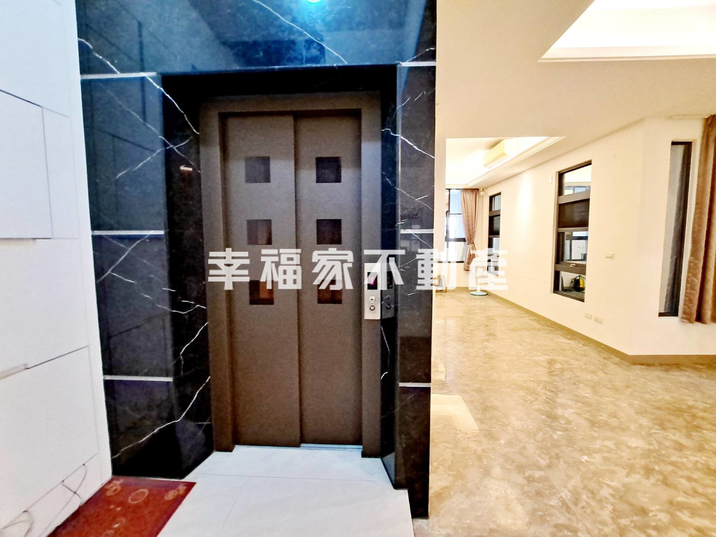 安平41坪輕齡大器電梯車墅