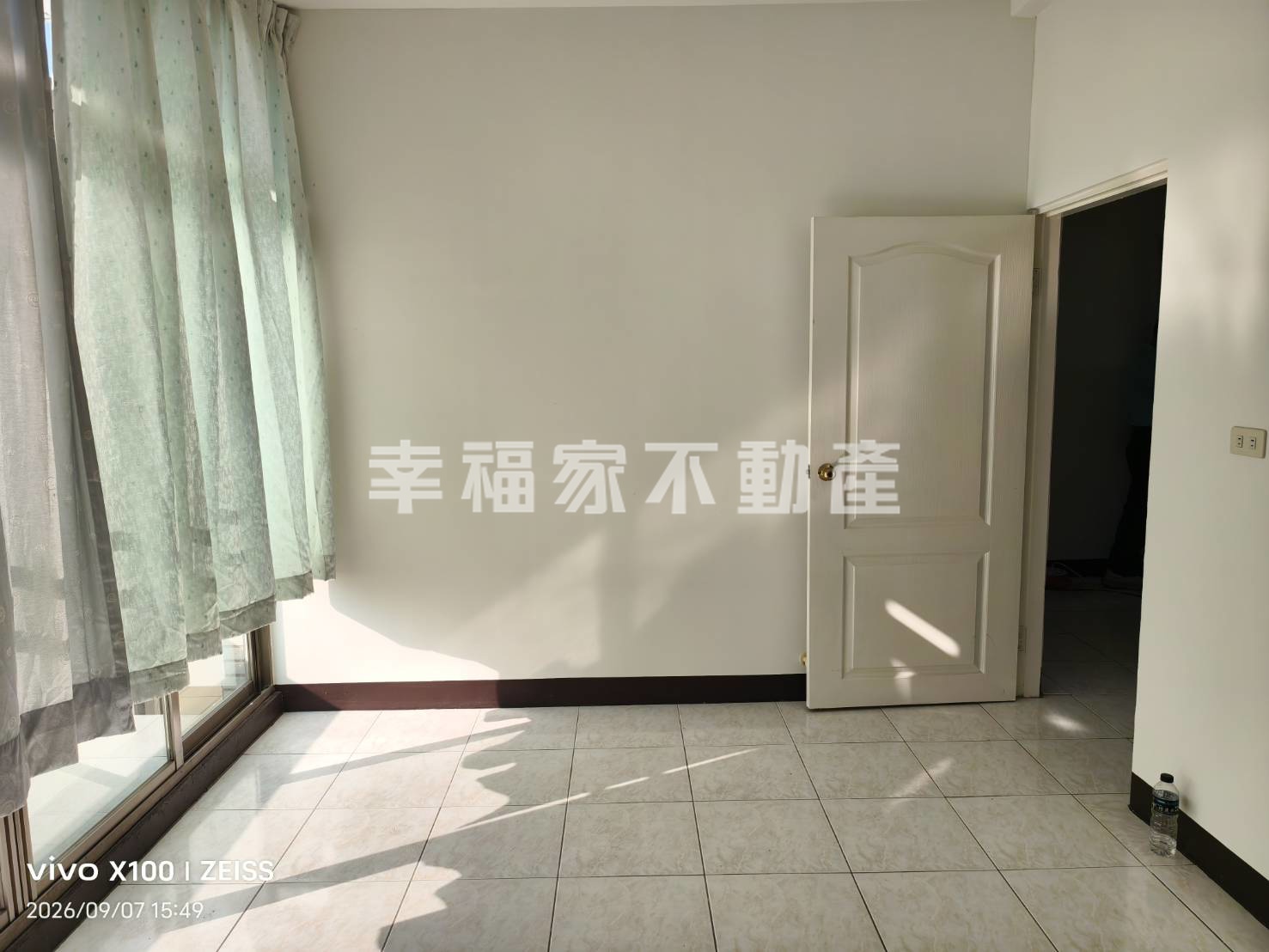 佳東路旁溫馨透天