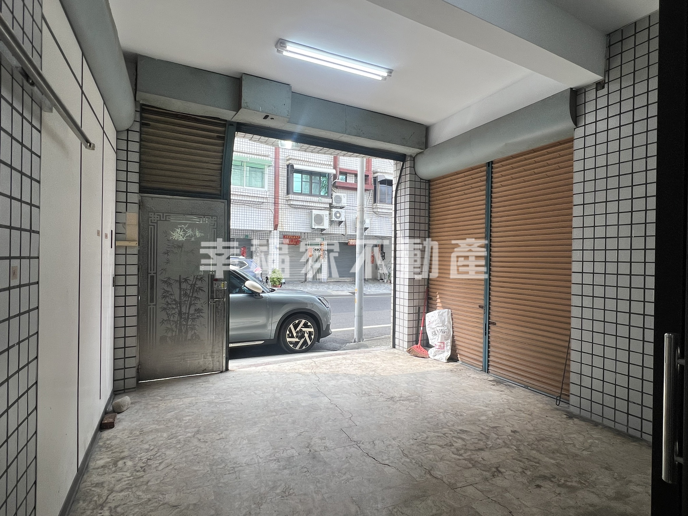 (租)永康交流道旁大地坪透天店住