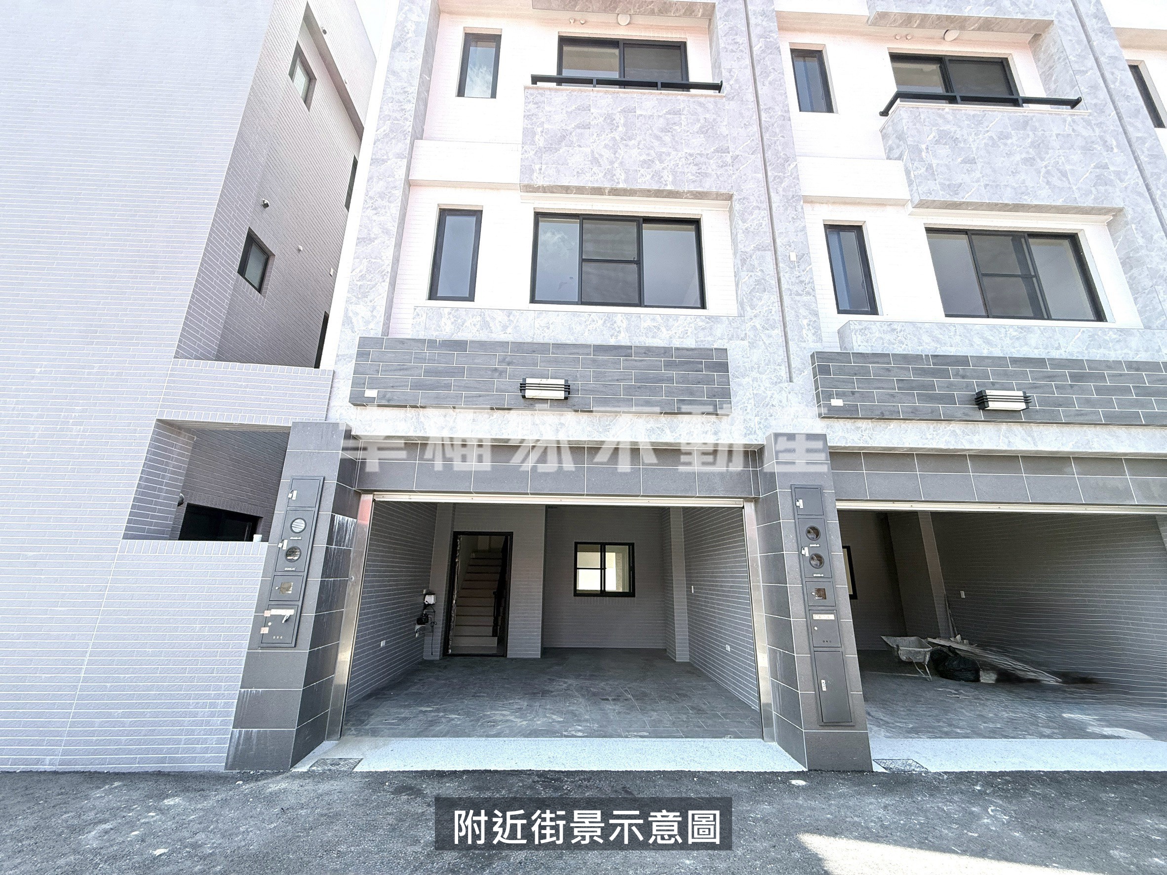 專★珍璽2七股全新車墅B1