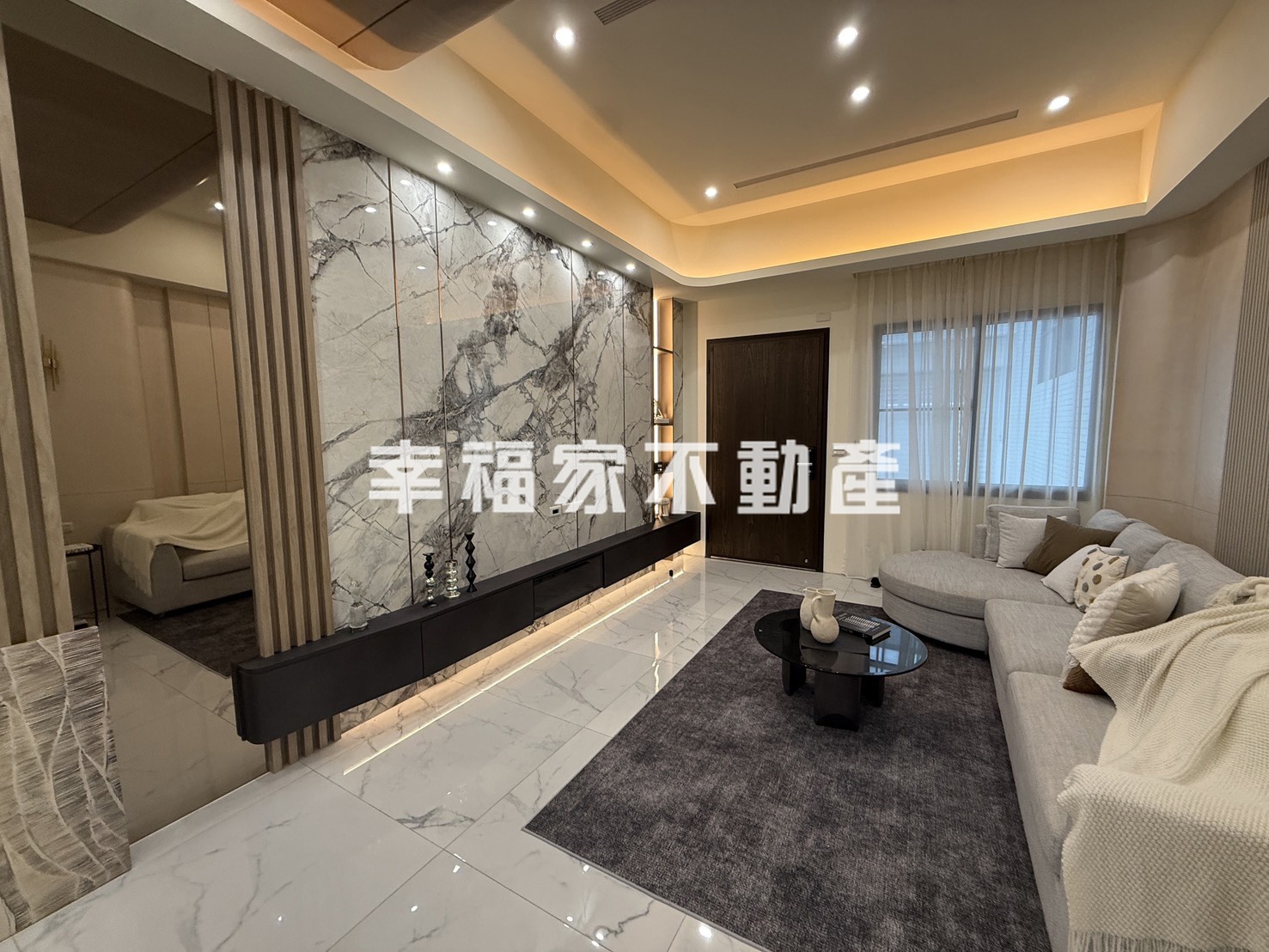 (租)南區高質感設計電梯車墅