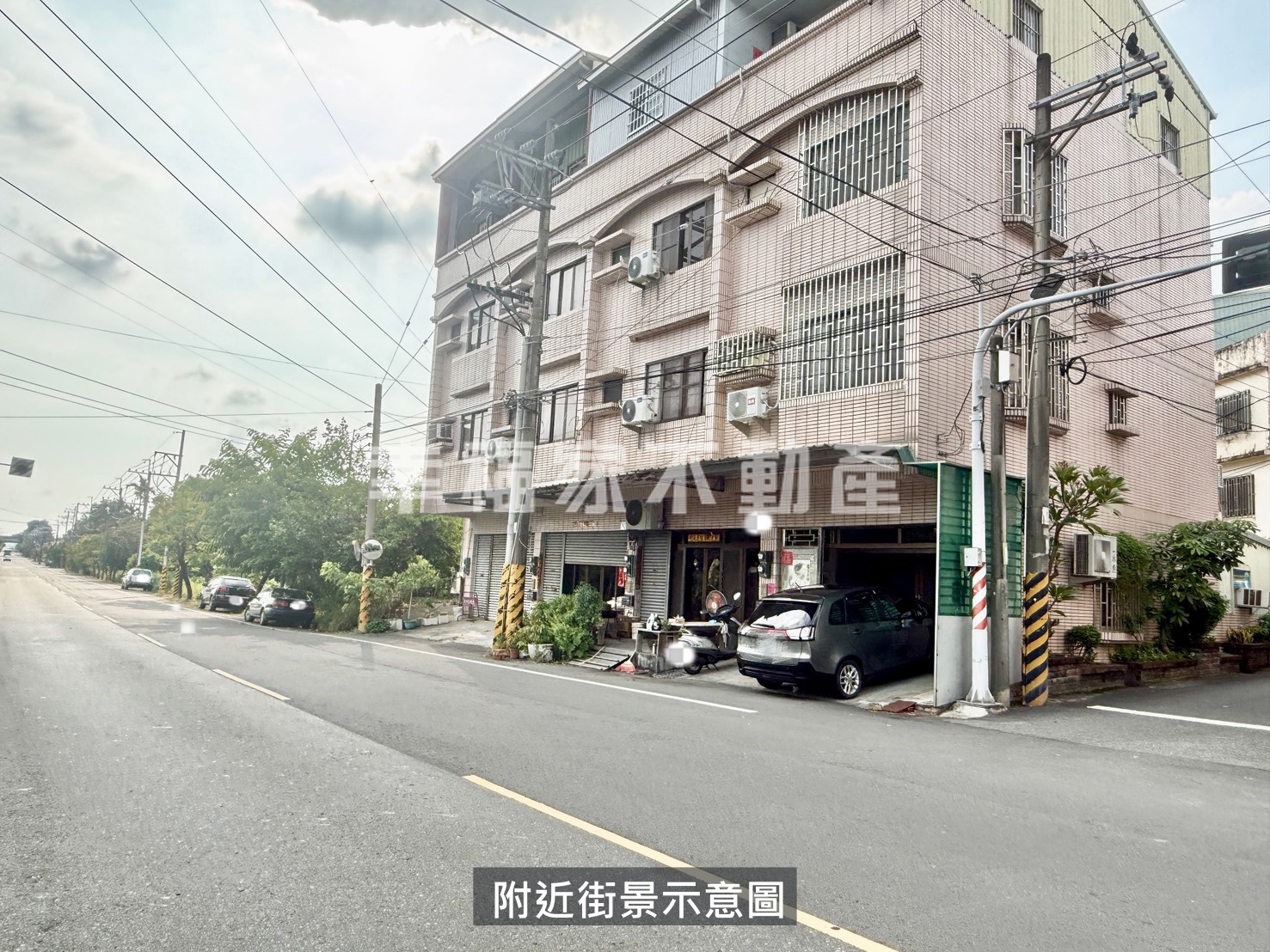 新市潭頂大路邊角窗店住